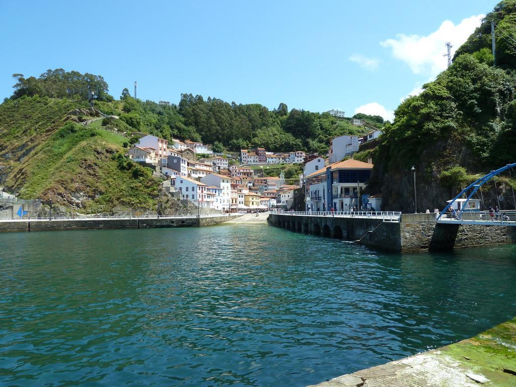 La Casona De Benito Pensionat Cudillero Eksteriør billede
