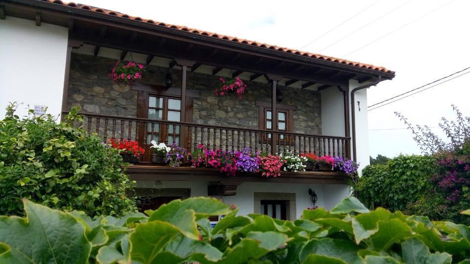 La Casona De Benito Pensionat Cudillero Eksteriør billede